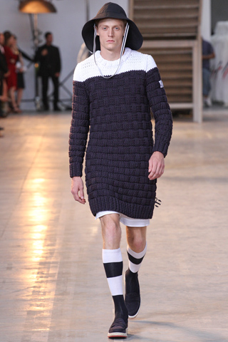Moncler Gamme Bleu / - 2013